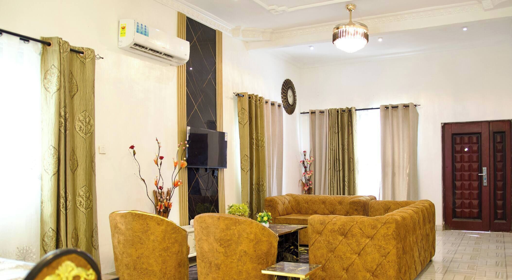 غرفة المعيشة