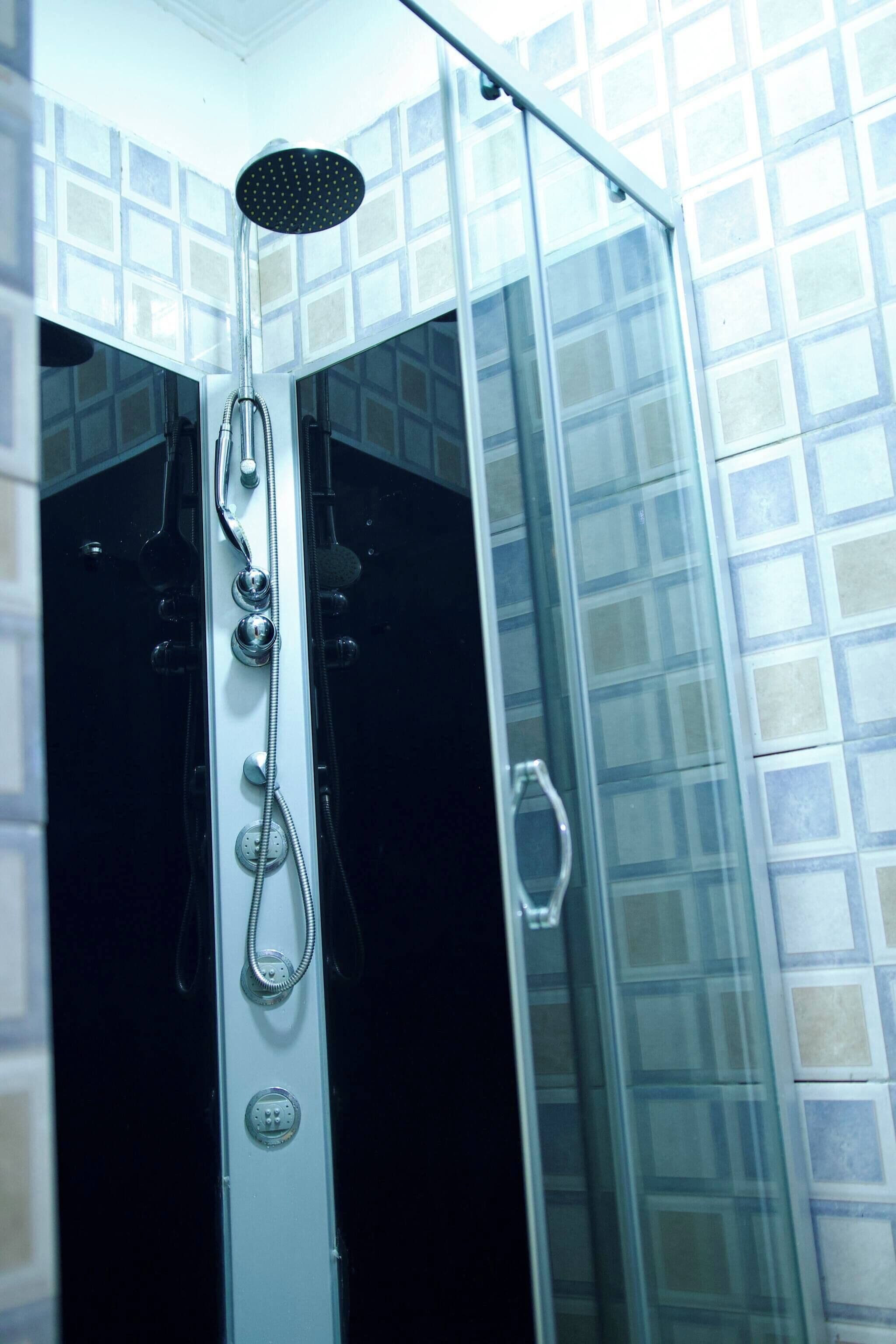 Studio, 1 Bedroom, Smoking, Balcony | Bathroom