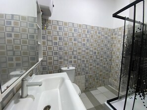 Apartment, 1 Bedroom, Accessible, Smoking | Bathroom - Ftrealtyproperties Lord's Hill 12 (Mile 11)