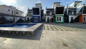 Studio, 1 Bedroom, Smoking, Balcony | Pool - Ft Realty Properties 16 (Accra)