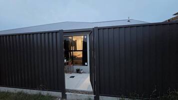 Studio, 1 Bedroom | Exterior