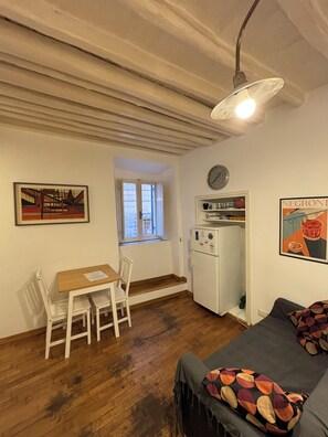 Interior - Uberto House (Roma)