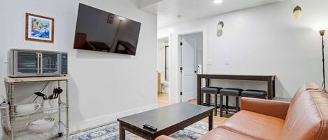 Televisión, oficina