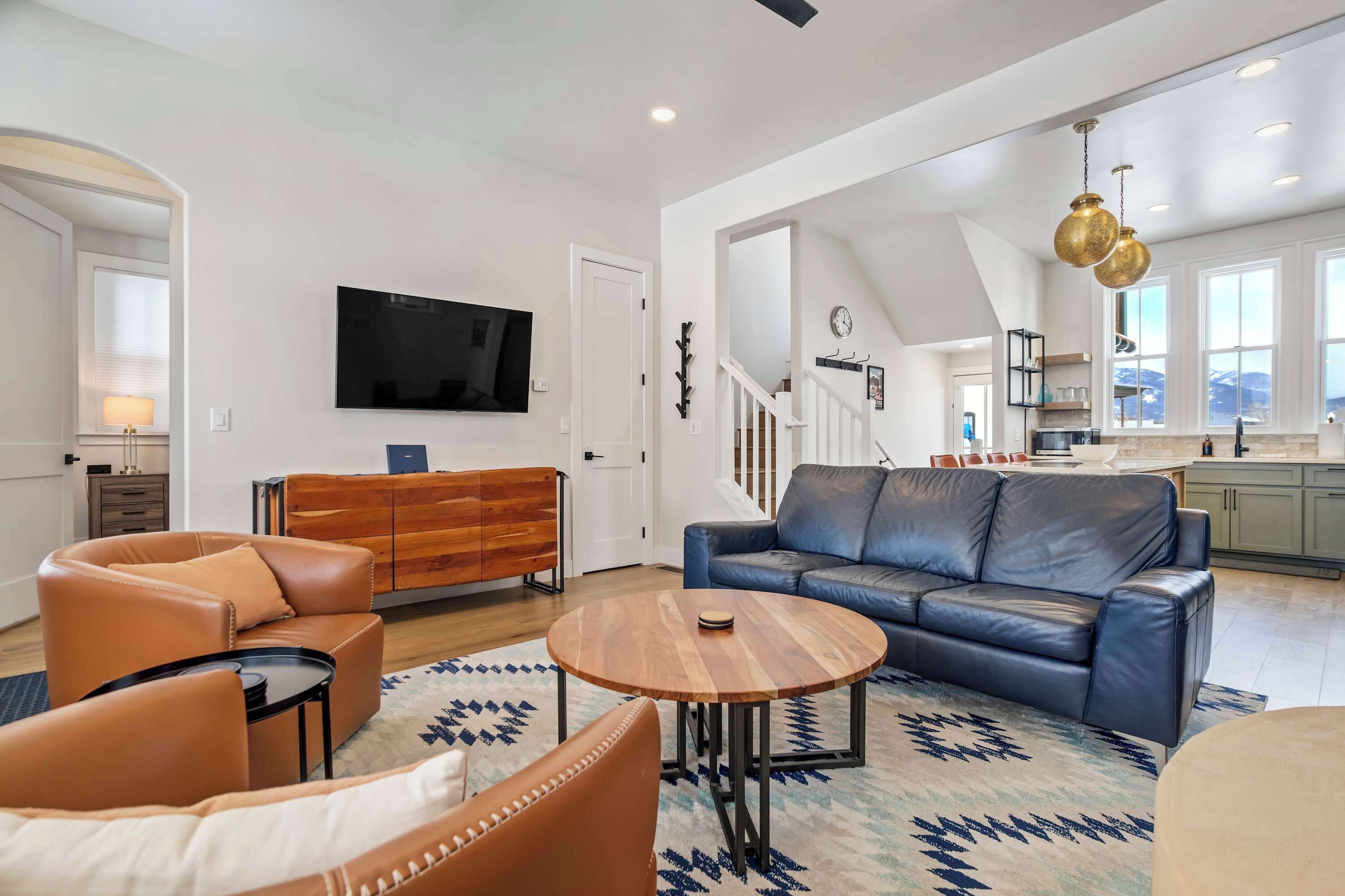 Televisión, chimenea