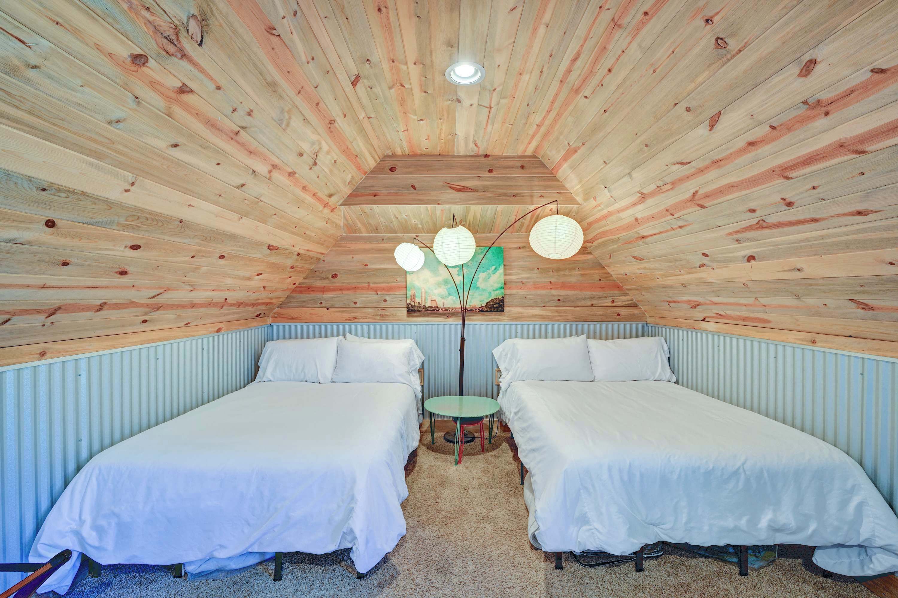 Desk, iron/ironing board, travel crib, WiFi