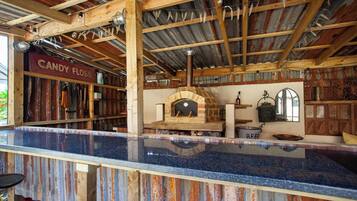 Hus - flera sovrum - balkong - havsutsikt | Bar (pÄ boendet)