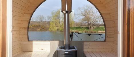 House, Multiple Bedrooms, Balcony, Ocean View | Interior