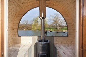 House, Multiple Bedrooms, Balcony, Ocean View | Interior