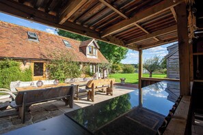 Maison, plusieurs chambres, balcon, vue océan | Terrasse/Patio