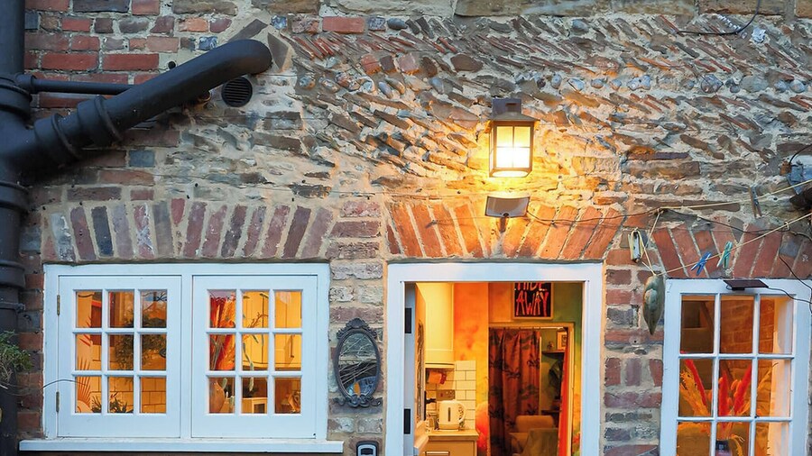 Artists Hideaway in Cowfold