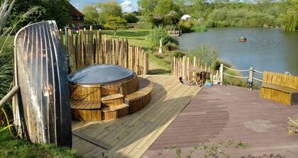 Orchard View Shepherds Hut