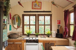 Cabaña, 1 habitación | Interior