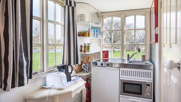 Chalet, 2 chambres | Cuisine privée