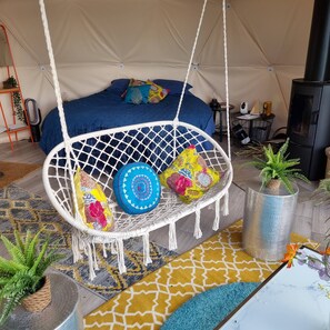 Cabin, 1 Bedroom, Balcony, Ocean View | 1 bedroom - Romantic Lakeview Dome (Henfield)