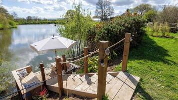 Cabane, 1 chambre, balcon, vue ocĂ©an | Enceinte de lâhĂ©bergement
