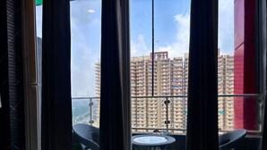 Interior - Cosmo Stays – Stylish Urban Retreat in Noida (Ghaziabad)