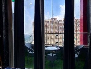 Interior - Cosmo Stays – Stylish Urban Retreat in Noida (Ghaziabad)