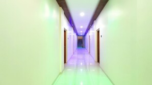 Unclassified image, 5 of 20, button - Hotel Satkar Inn (Khalapur)