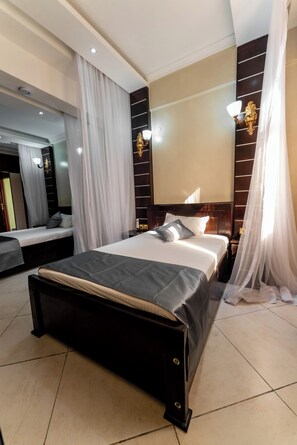 Tvåbäddsrum Deluxe | Gratis wi-fi och sängkläder