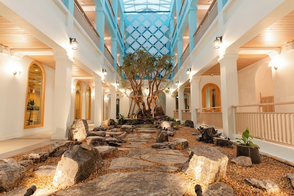 Interior detail - Sann Boutique Nan (Nan)