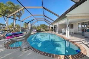 Unclassified image, 3 of 8, button - Villa Tarpon Terrace (Cape Coral)