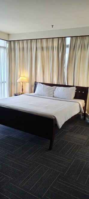 Peralatan tempat tidur premium, katil Select Comfort 