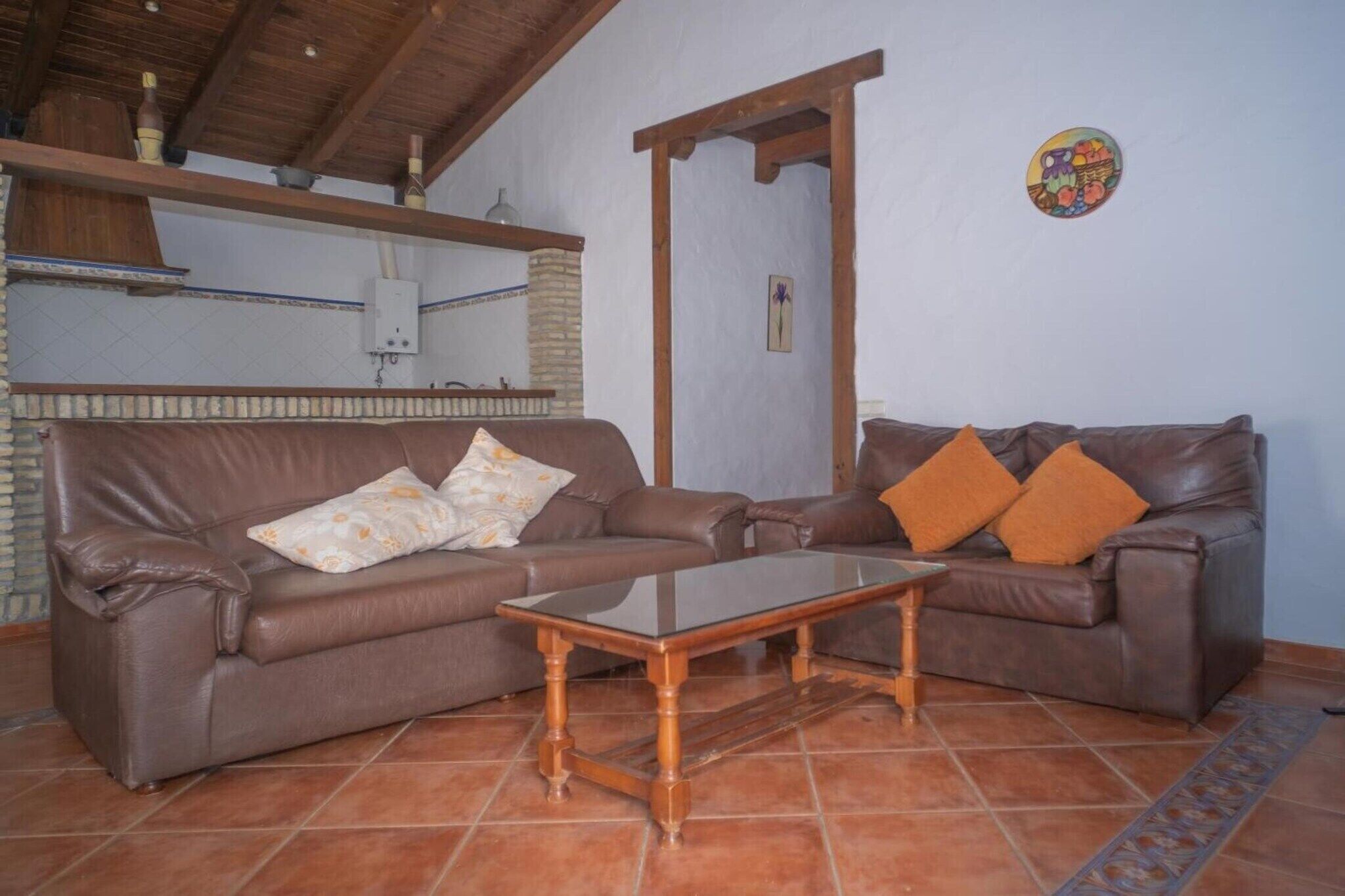 Een smart-tv en een open haard