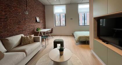 Bright apartment in Bree with terrace