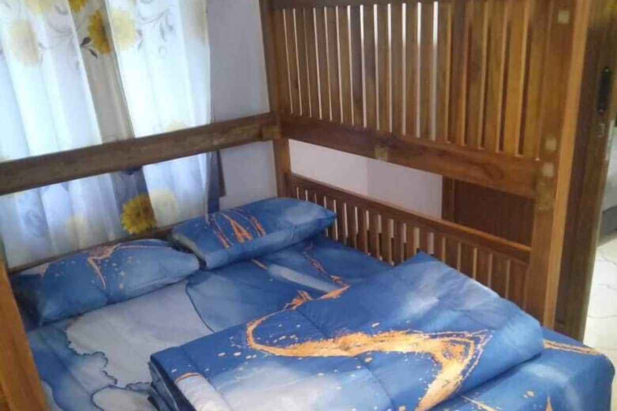 Standard Room | Free WiFi