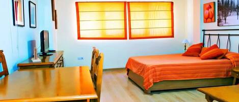 Internet, bed sheets