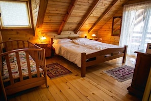 Room - Wooden House Vučedol - Four bedroom villa (Vukovar)