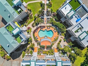 Exterior - 🌴 Beachfront Entire 3 Bed Apartment at Currumbin (Currumbin)