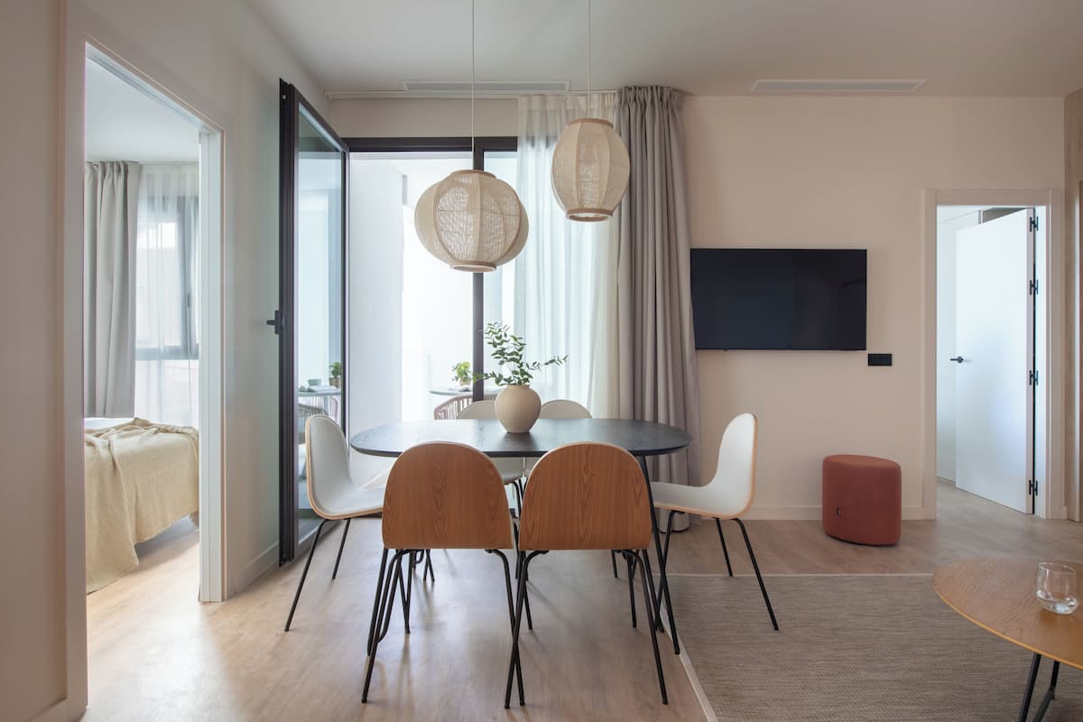 Apartment, 2 Bedrooms | Living area