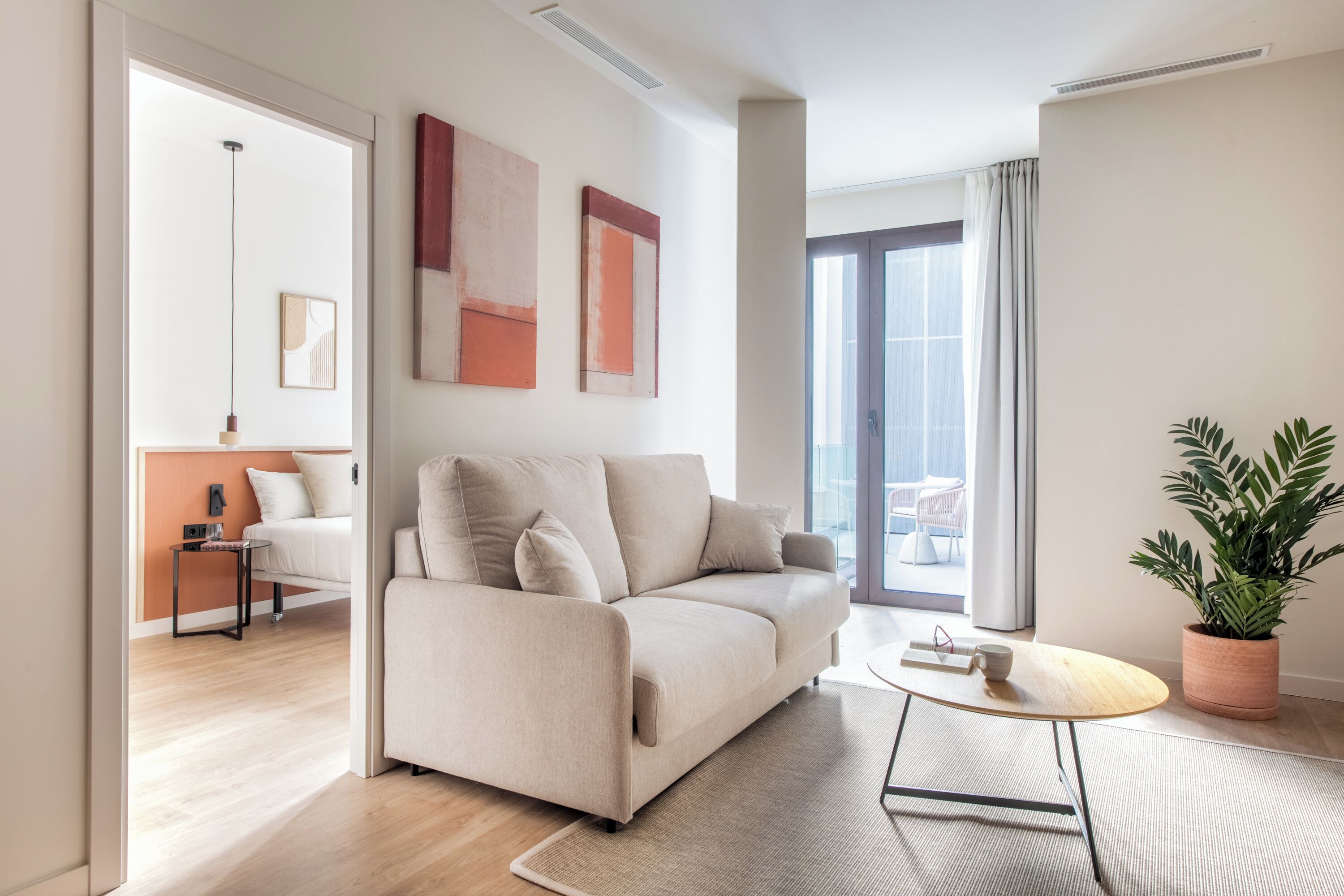 Apartment, 1 Schlafzimmer (with Terrace) | Wohnbereich | 43-Zoll-Smart-TV mit Satellitenempfang