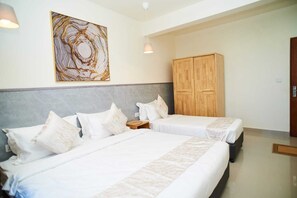 Deluxe-Dreibettzimmer, Stadtblick