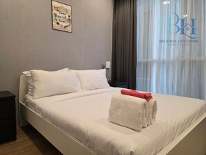 2 bedrooms, iron/ironing board, WiFi, bed sheets - Cozy 2-bedroom apartment in charming Kuala Lumpur by Begonia (Kuala Lumpur)