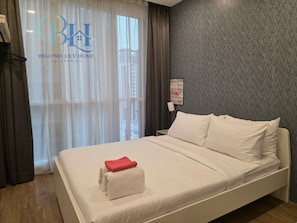 Fer et planche à repasser, Wi-Fi, draps fournis