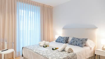 Apartament, balcó, vistes a la ciutat | Planxa i posts de planxar i wifi gratuïta