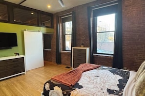 Room - Brick City Loft (Newark)