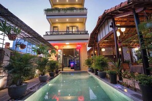 واجهة المنشأة