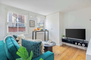 Smart TV, offices - Central London 2BR Apartment near the Museum (London)