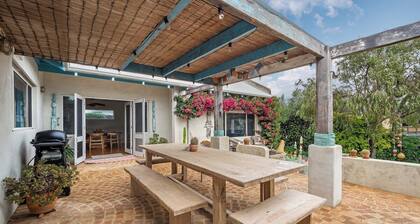 Saltwood: Yallingup Garden Sanctuary by the Sea