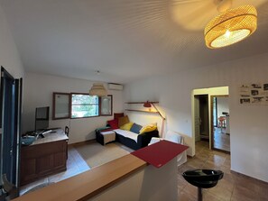 Living area - Summer rental Ajaccio (Ajaccio)
