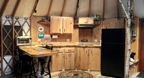 雪櫃、爐具、咖啡機/沖茶器、多士爐