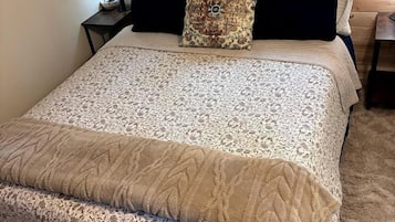 1 habitación, wifi y ropa de cama