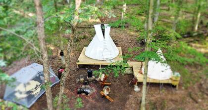 Stunning Authentic Tipi with Incredible Amenities for an Amazing Glamping Getaway near Fresno, Ohio