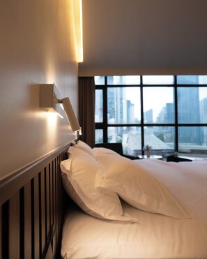 Premier Room | Desk, laptop workspace, free WiFi - Palma Hotel Bangkok (Bangkok)