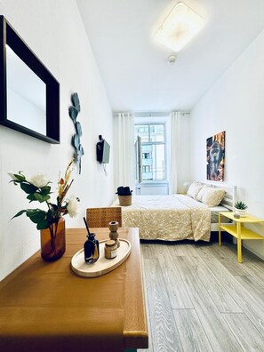 Interior - Cozy and Affordable Palace Studio (Vienna)