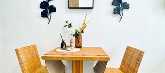 Cozy and Affordable Palace Studio