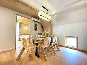Dining - H402 ＊[New] Tokyo Luxury Guest House｜Japanese style 3LDK｜Honjo-Azumabashi Station & direct airport access｜Near Asakusa & Sky Tree (墨田区)